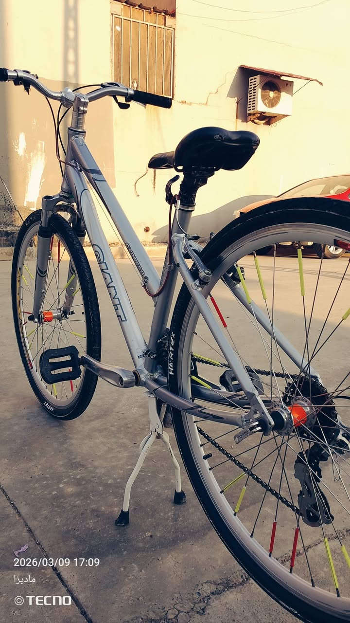 السلام عليكم البايسكل للبيع الشركه جينت معروفه استعراضي كامل كلشي شغال كير 8نمرات وكدام 3نمرات المكينه شيمانو كامل مكمل البايسكل جديد السعر 130قفلو مكاني موصل التواصل خاص


**إذا كنت صاحب هذا الإعلان وتريد حذفه لأي سبب، رجاءا أرسل رسالة إلى الدعم الفني**