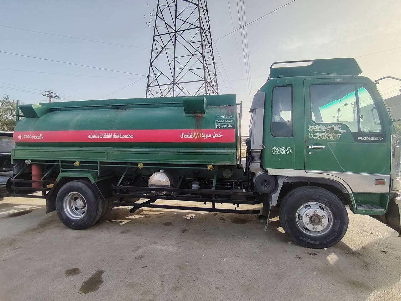 سلام عليكم هينو طيره للبيع
تنكر وقود حمولتها ٧٨٥٠ سلامتها ٧٠٠٠لتر سياره جاهزه للعمل مكانها بغداد الاستفسار ***********-***********
