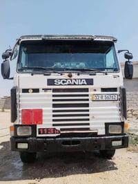 سكانيا 113 • سقف وسط • محرك ١٢ ونص