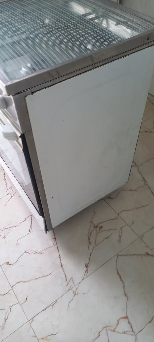 طباخ اربع عيون فرن  للبيع السعر125. بي مجال ..ويوجد عندي كاونتر سنك حوض واحد  تخم  قنفات   8 مقاعد  صاج واسفنج  يحتاج تبديل قماش


**إذا كنت صاحب هذا الإعلان وتريد حذفه لأي سبب، رجاءا أرسل رسالة إلى الدعم الفني**