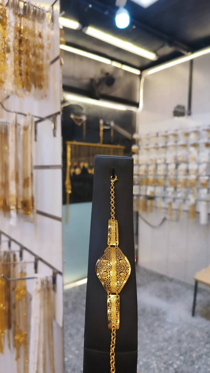 اشور للذهب البرازيلي بغداد الزعفرانيه دور شهداء قرب مركز الشباب يوجد خدمه توصيل أي استفسار راسلنه ع واتساب ***********
