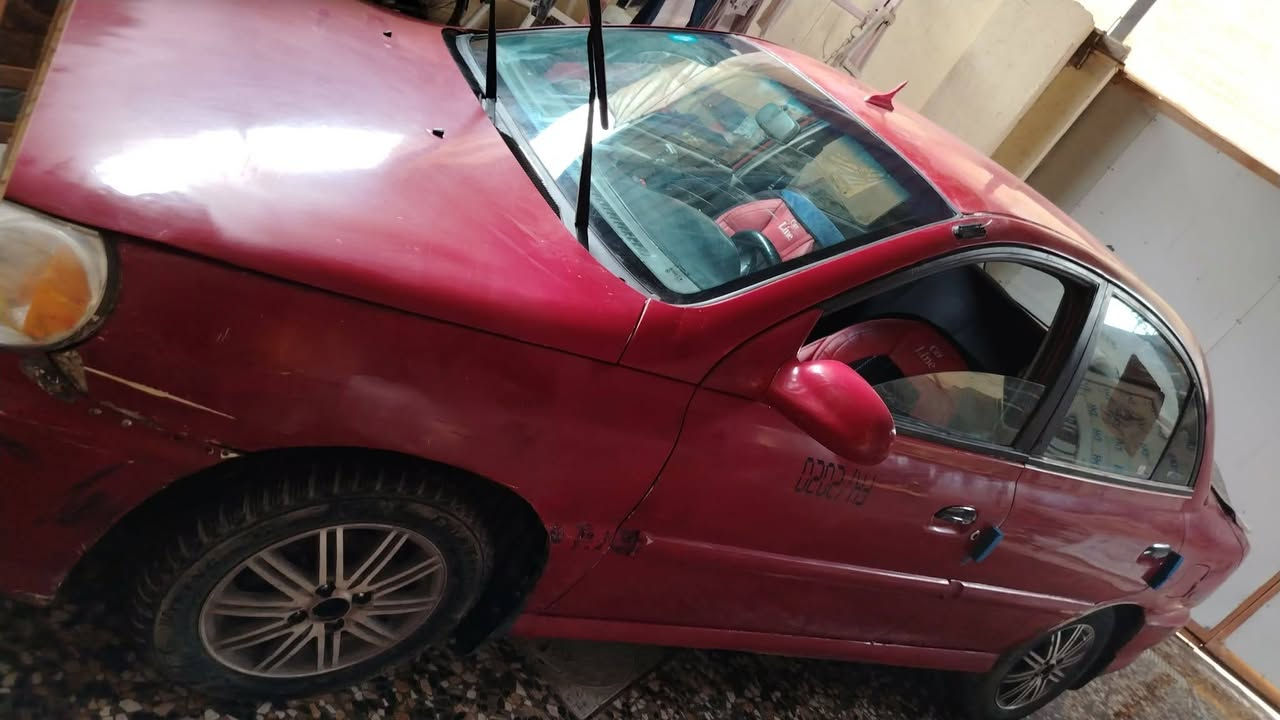 السلام عليكم بيع أو مراوس بسيارة بناتية و أدفع فرق
كيا ريو 2001 
صبغ عام بدون ضربة 
محرك 1600 فول اقتصادي / كير ناعم طيارة / حدادية طوبة / ويل كب / كهربائيات / دوشمة جديدة
تبريد منظومة متكاملة وجديدة البارحة اشتريتها تحتاج بس ربط 
هزة جديدة 
رقم بغداد انگليزي بأسمي 
العنوان / بصرة 
للتواصل / ***********
