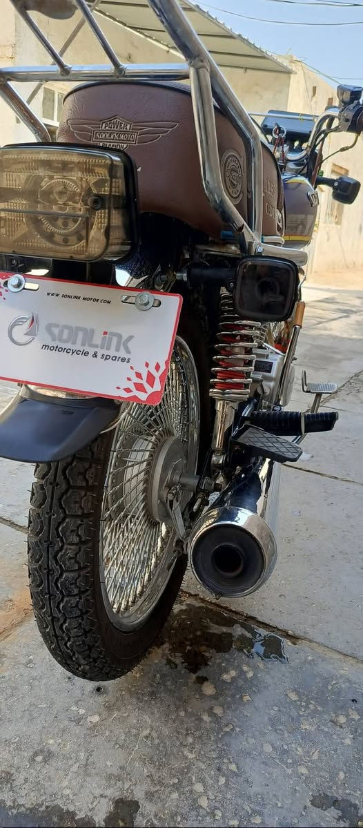 تايكر موديل 24 مكينه وكير صبانه ما ممدود عليهن دراجه مناقصهه شي غير ترتيب بصيط 
اوراق كامله والسعر اذا اكو برخصهه تاخذهه بلاش 550 وبيه مجال كلش قليل بيع مستعجل مكاني ناحيه الطليعه *********** الخاص مغلق شراي اتصل وبخدمتك
