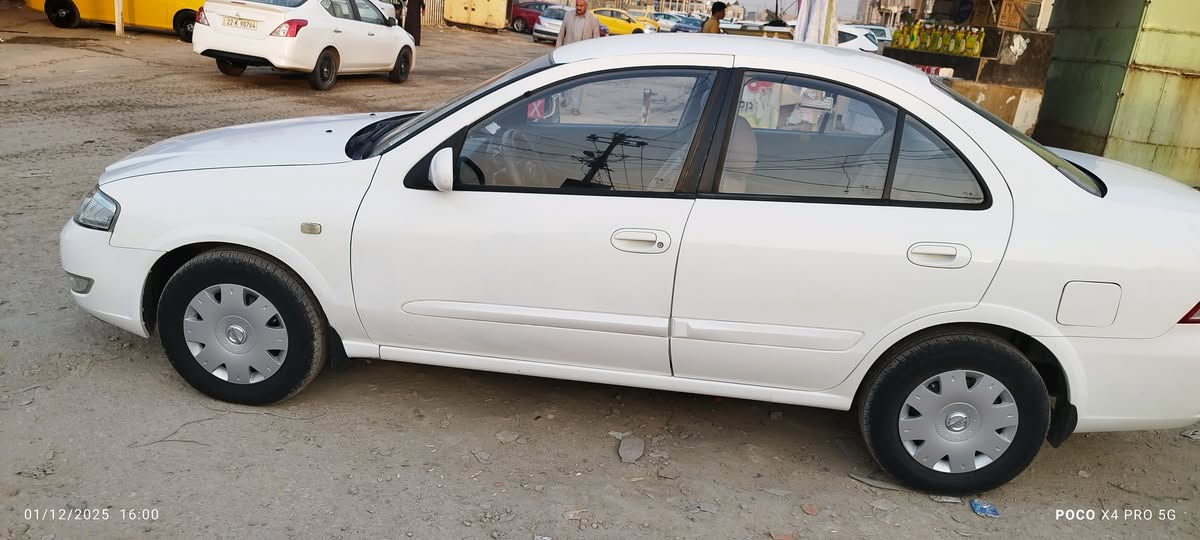 سني م٩كوري بيه بنيدمبدل.. و مصبوغ أصلي وشويه من الجاملغ صبغ.. رقم بغداد مالك ديوانية... سعره 90وبيه مجال.. ديوانية..***********..***********..
