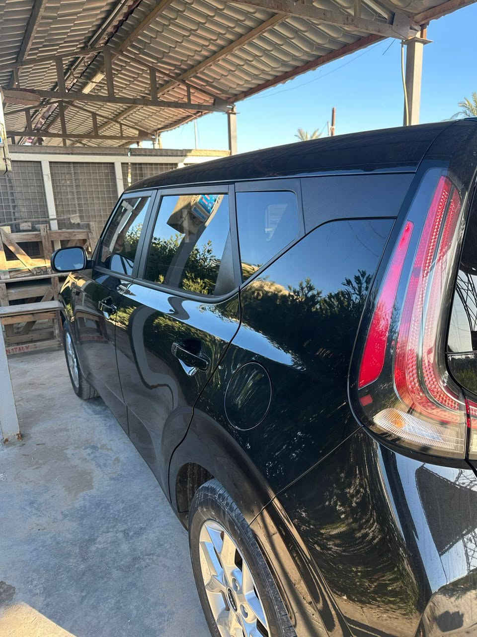 سلام عليكم 
كيا صول 2024 حادث بسيط 
صور الحادث مرفقه بالمنشور
رقم بغداد وباسمي مداور شوكت ما يعجبك
مكان السيارة /بابل
مواصفات 
تثبيت سرعه
تثبيت مسار
رادار جانبي
رادار امامي
رادار خلفي
توقف ذاتي 
ايقاف التشغيل وتشغيل ذاتي بالازدحامات
تشغيل عن بعد 
تدفئة كشنات
تدفئة ستيرن
شحن لاسلكي
انظمة القيادة عادي وسبورت
لايت ٣ عدسات قوي كلش(بلادي)
محرك 2000 دوش
ماشية ١٤ ميل قابل للزيادة 
سيارة نظيفه جدا وعلى ايدي 
سعر ١٦٠ 
(السياره بيه حالوب بل قماره وبل بنيد ما مبين )
الحادث موضح بل منشور 
للاستفسار اتصال ***********
