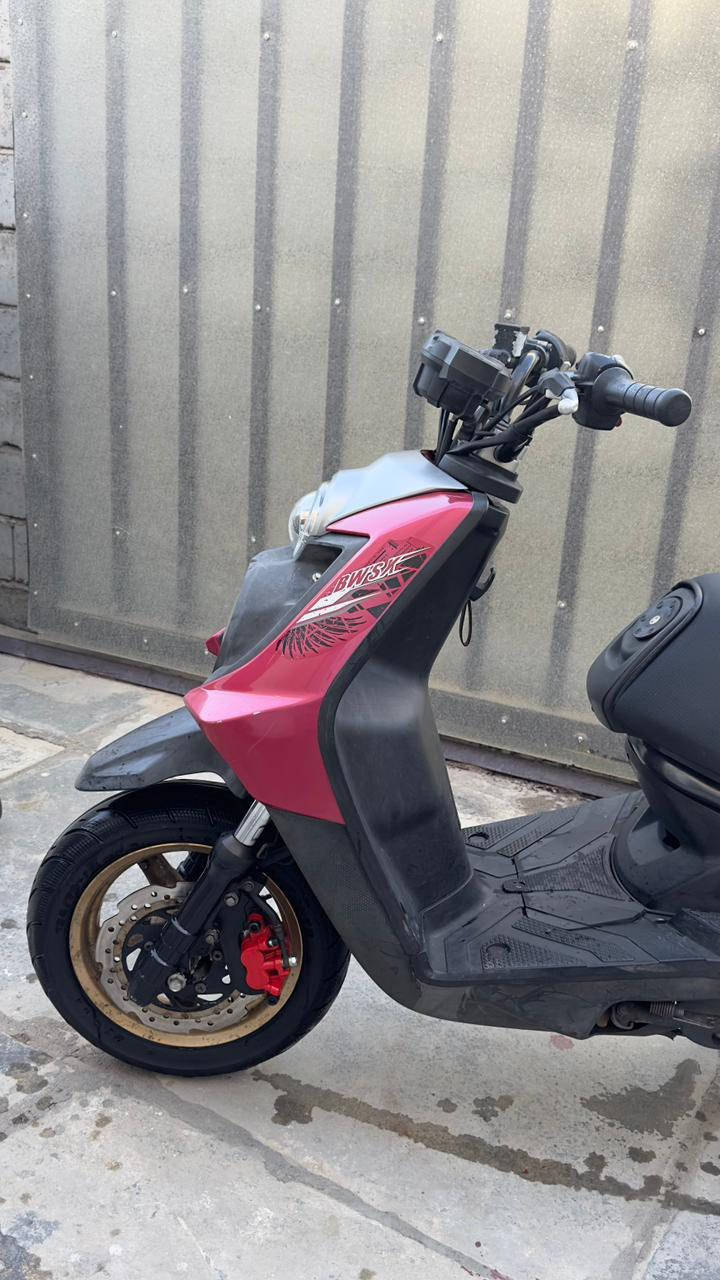 سلام عليكم 
سكنز جبلي للبيع 
دراجه خير من الله صارلها شهرين من نازله من 
نفس الصور مابيها أي نقص 
لسعر 1.450 بيها مجال بسيط 
اي ستفسار 
*********** 
موجود واتساب
