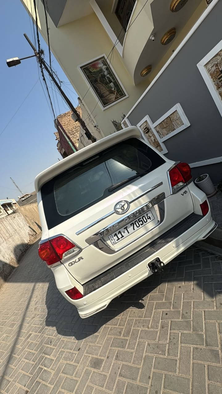 سلام عليكم لاند كروز 14 سياره كفاله عامه من كلشي بحال الوكاله سياره بجيس بيهه فقط بارد واحد اصبع زغير بس وباقي كفاله عامه من كلشي مستحيل تحصل هيج نضافه سياره ماشيف بنضافه مالته مستعجل على بيعته حيل حيل اي ستفسار ***********
