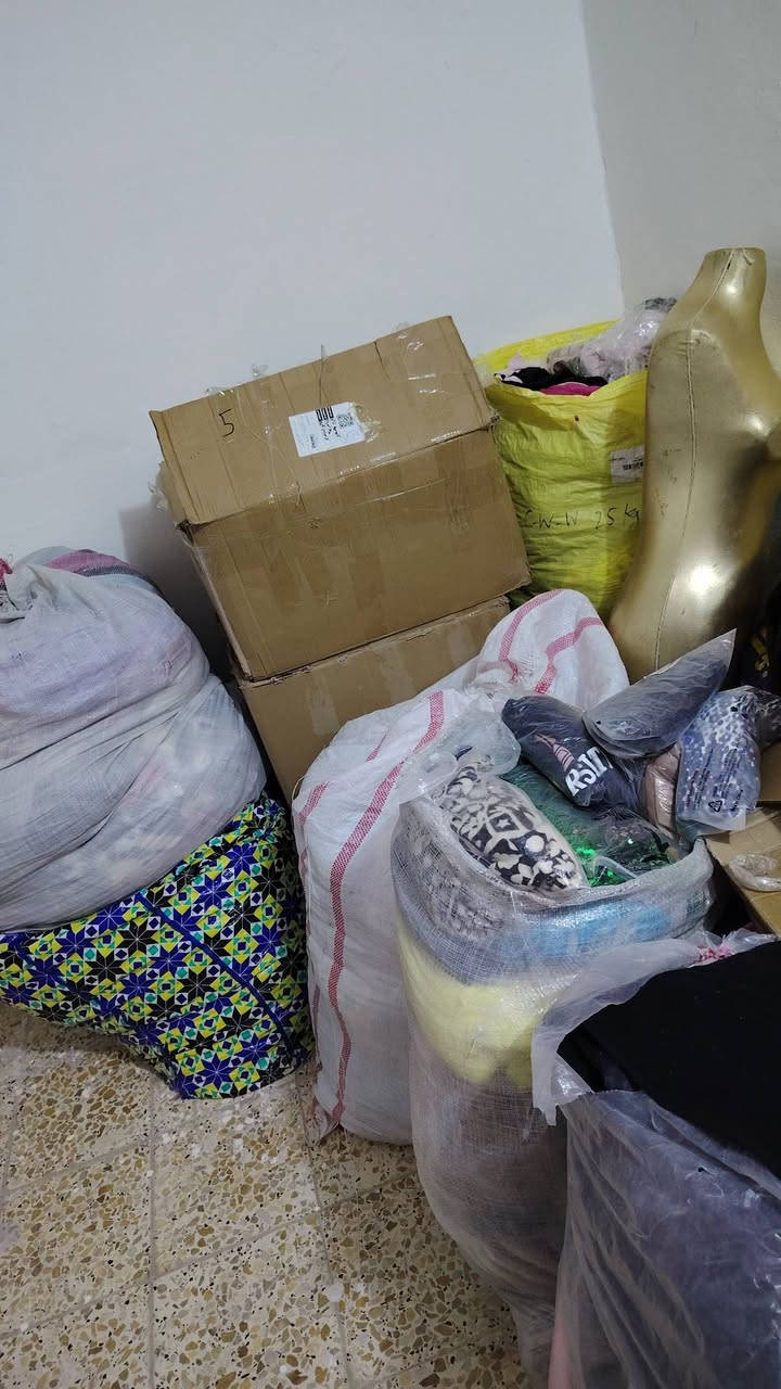 عندي بضاعه خير من الله باله واكو جديد وامازون وسعر بيه مجال بس اريد ابيعهم ماعندي مكان


**إذا كنت صاحب هذا الإعلان وتريد حذفه لأي سبب، رجاءا أرسل رسالة إلى الدعم الفني**