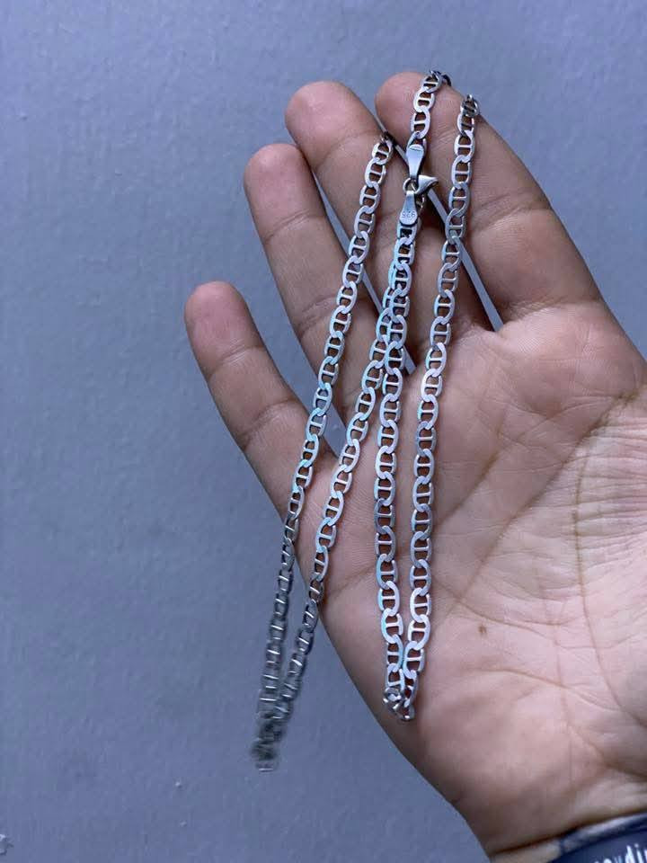 سلام عليكم
عندي هذا السيت اريد اراوسة 
بمثل هذا الزنجيل يكون هم كامل هوة واسوارة 
العندة يدز


**إذا كنت صاحب هذا الإعلان وتريد حذفه لأي سبب، رجاءا أرسل رسالة إلى الدعم الفني**