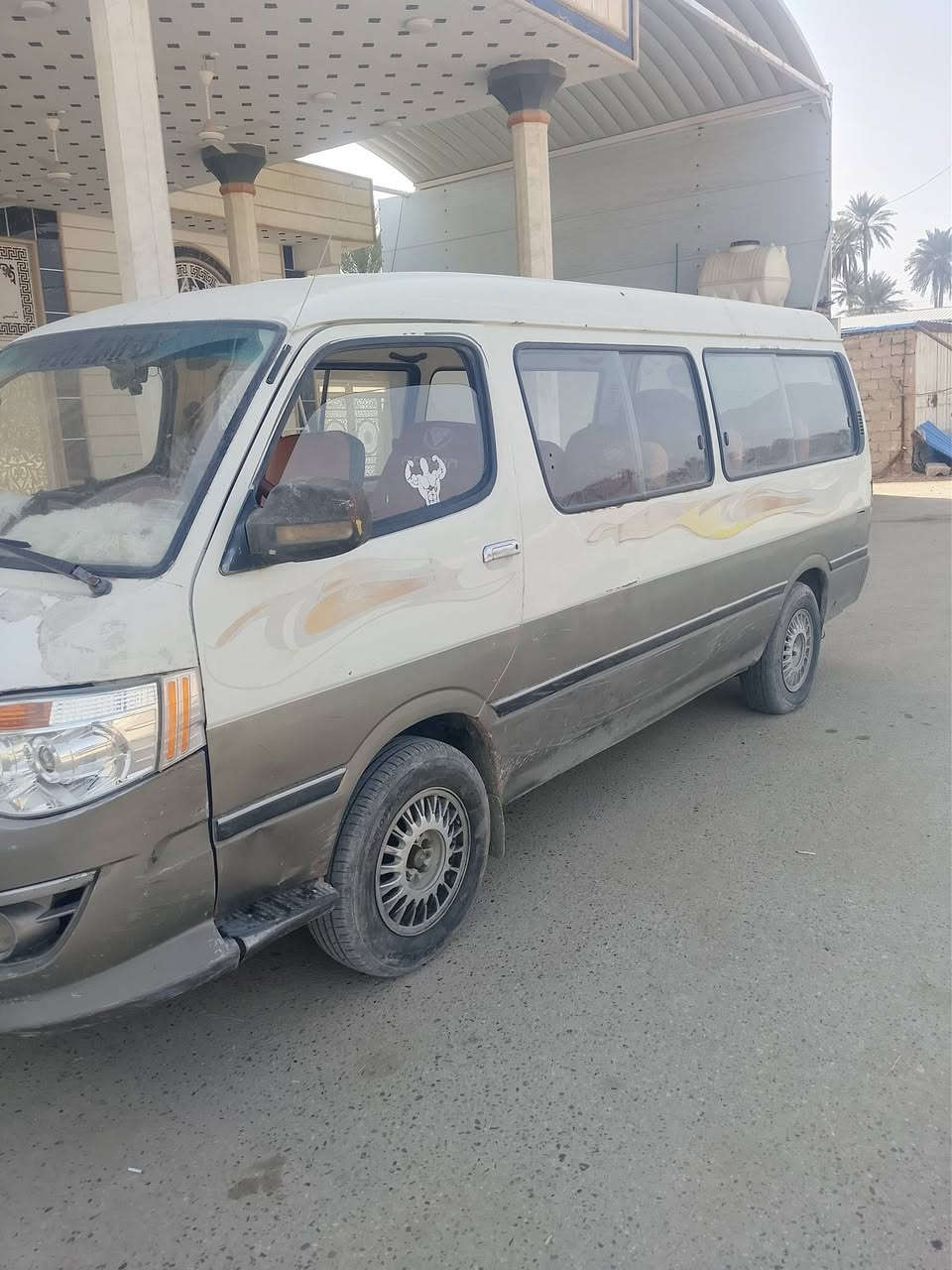 سلام وعليكم سياره فتون الوان حره مديل 2012
مكينه وكير واكسن كفاله مكينه وكير محور راس ثور 

سنويه صاقطه سنتين 

بيع او مراوس حسب القناعه بسياره بريجو  سعر 53 

***********
