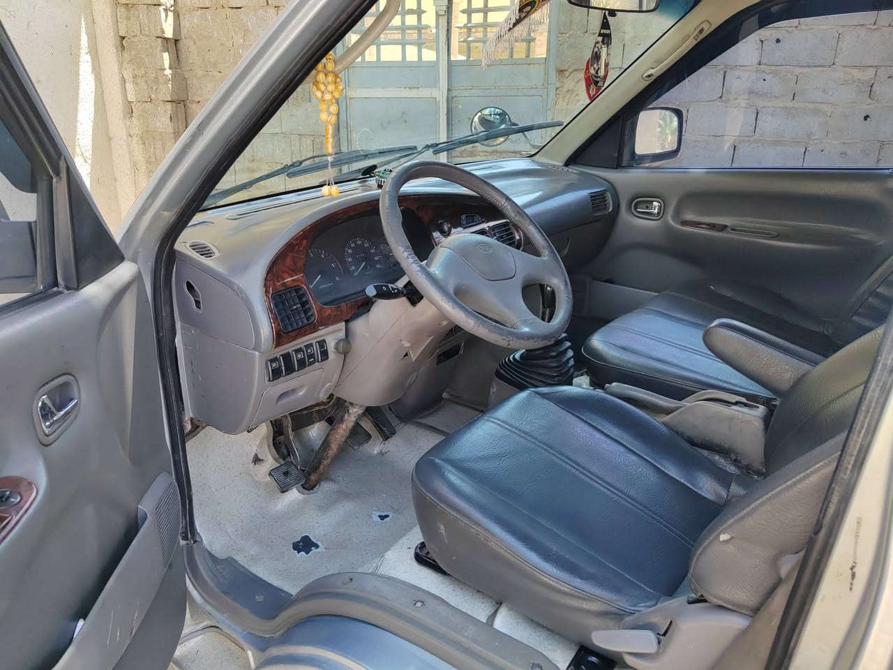 السلام عليكم من رخصة الادمن للبيع كيه بريجو مديل 2004 سياحي كفاله من الصبغ مكينه وكير واكسن وحداديه وكهربائيات كله مكفول للاستفسار أكثر *********** المكان النجف
