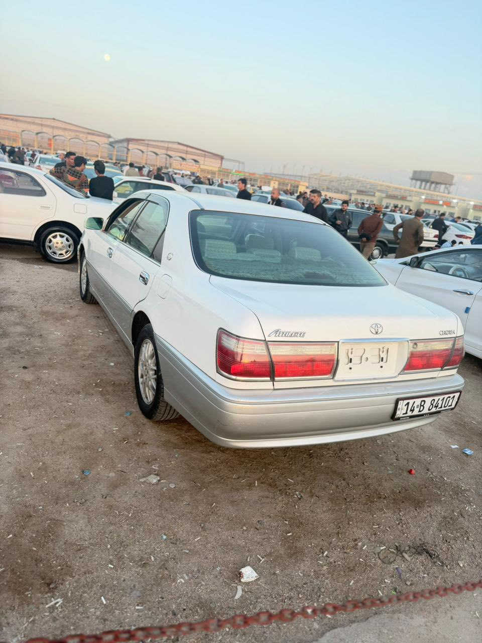 السلام عليكم جنون لبيع مديل 2001تحوير النجف سياره كلش نظيفه محرك جديد نظيف رقم ***********دواخل نظيفه سياره مكفوله من حادث محرك ديفتي كبير 6سندر سعر 155ورقه بيه مجال لي طيبين
