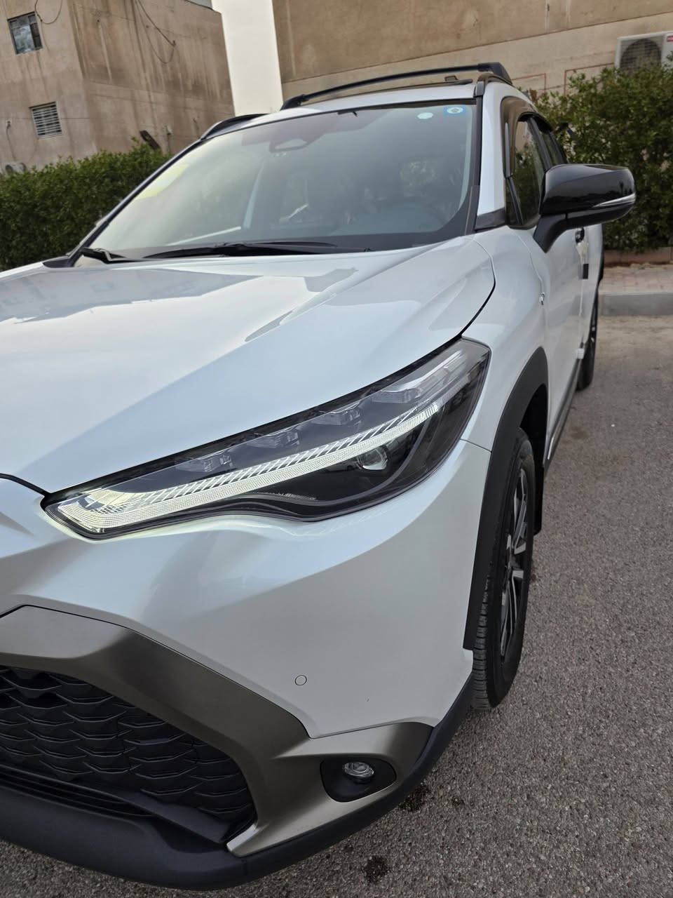 كورولا هايبرد فرونت لاندر فول s موديل 2025 محرك 2000
رقم بغداد بأسمي سنوية وهزة جديد ماشية 2000 بعدها على وضع الشركة للبيع 30 مليون
او مراوس بسيارة كن L فول او سيل 5 فول فقط حتى ماتسألني ليش تبيع واضح اريد فرق السعر
المواصفات 
فتحة سقف
حساس أمامي
حساس خلفي
كاميرا دوارة
حساس اطارات
ويل كروم
كرسي جلد وكهرباء اصلي
مري شفط
صندوق كهرباء 
لايت 5 عدسات زينون
بك لايت لد
كشافات زينون
وبعد بيها اكثر مواصفات المعروفة
للأتصال واتساب ***********
