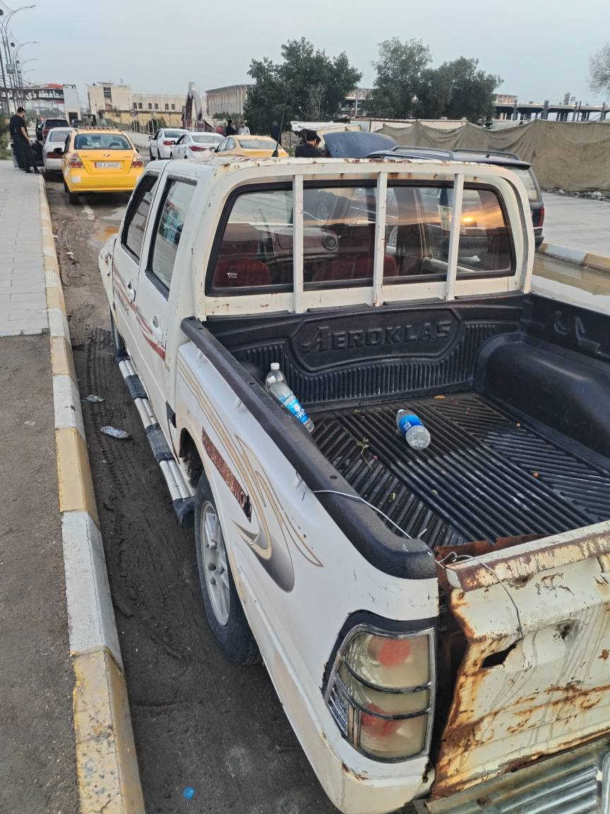 السلام عليكم سياره فتون موديل  ٢٠١١جاهزه ماعدا ونه بالاكسن كير ومحرك توب حداديه ممتازه رقم ألماني السعر ٢٨وبيها مجال *********** ناصرية, ذي قار
