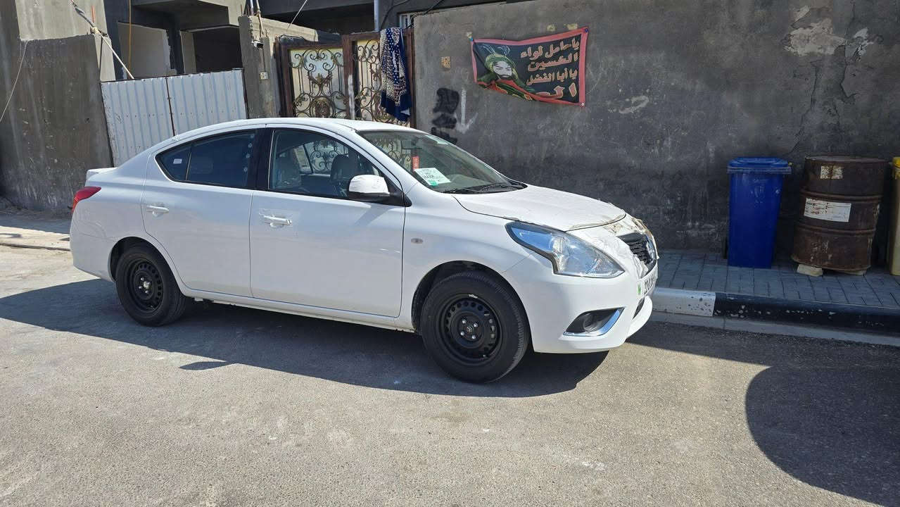 سلام عليكم سني هندي بليته زركه موديل ٢٤ كفاله عامه ماشيه ٢٠ الف السعر ١٢٤ مدوشمه عامه العنوان البصره للاتصال *********** البصرة, العراق
