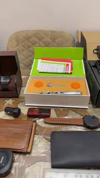 اغراض اصلية • اغلبها جديد • بوربنك هونر