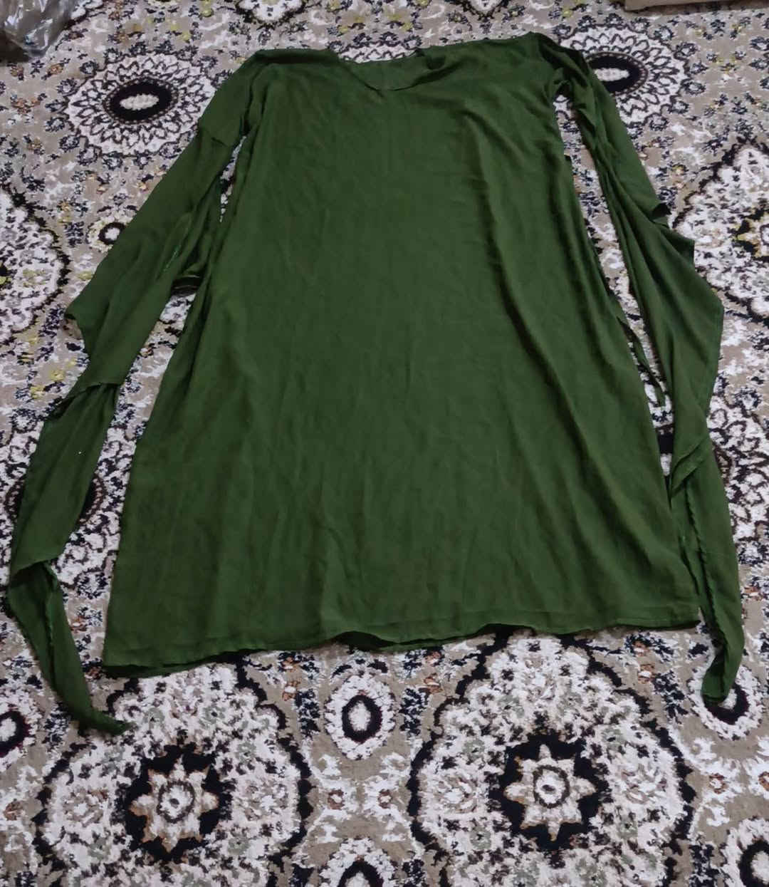 ئەوانە بۆفرۆشتن کەواکە 10000دەهەزار وکراسەکە 3000سێ هەزار چاکەتەکە 2000دووهەزار عەزیەکە 2000هەر لەچکەکان دانە 1000هەزار هێلەگ و ژێرکراس دانەی 1000هەزار تەنورەکان دانەی پێنج هەزار


**إذا كنت صاحب هذا الإعلان وتريد حذفه لأي سبب، رجاءا أرسل رسالة إلى الدعم الفني**