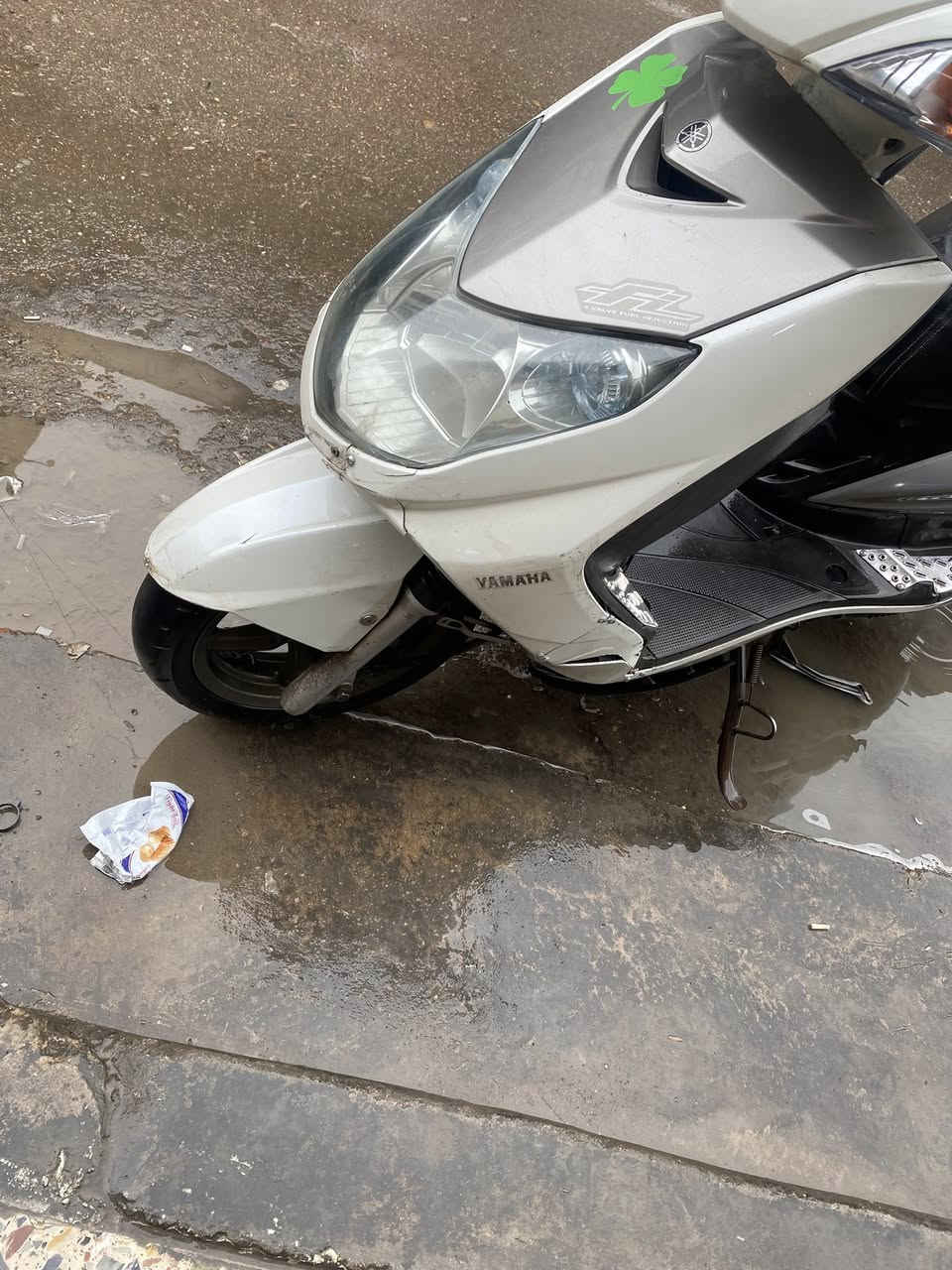 سلام عليكم درا.           للبيع سكنس نوزل صارله شهر من نزلت رمبه بيه حادث من مامي رايده 700 وبيع مجال وبيه مكاتبه و رقمي للاستفسار ***********
