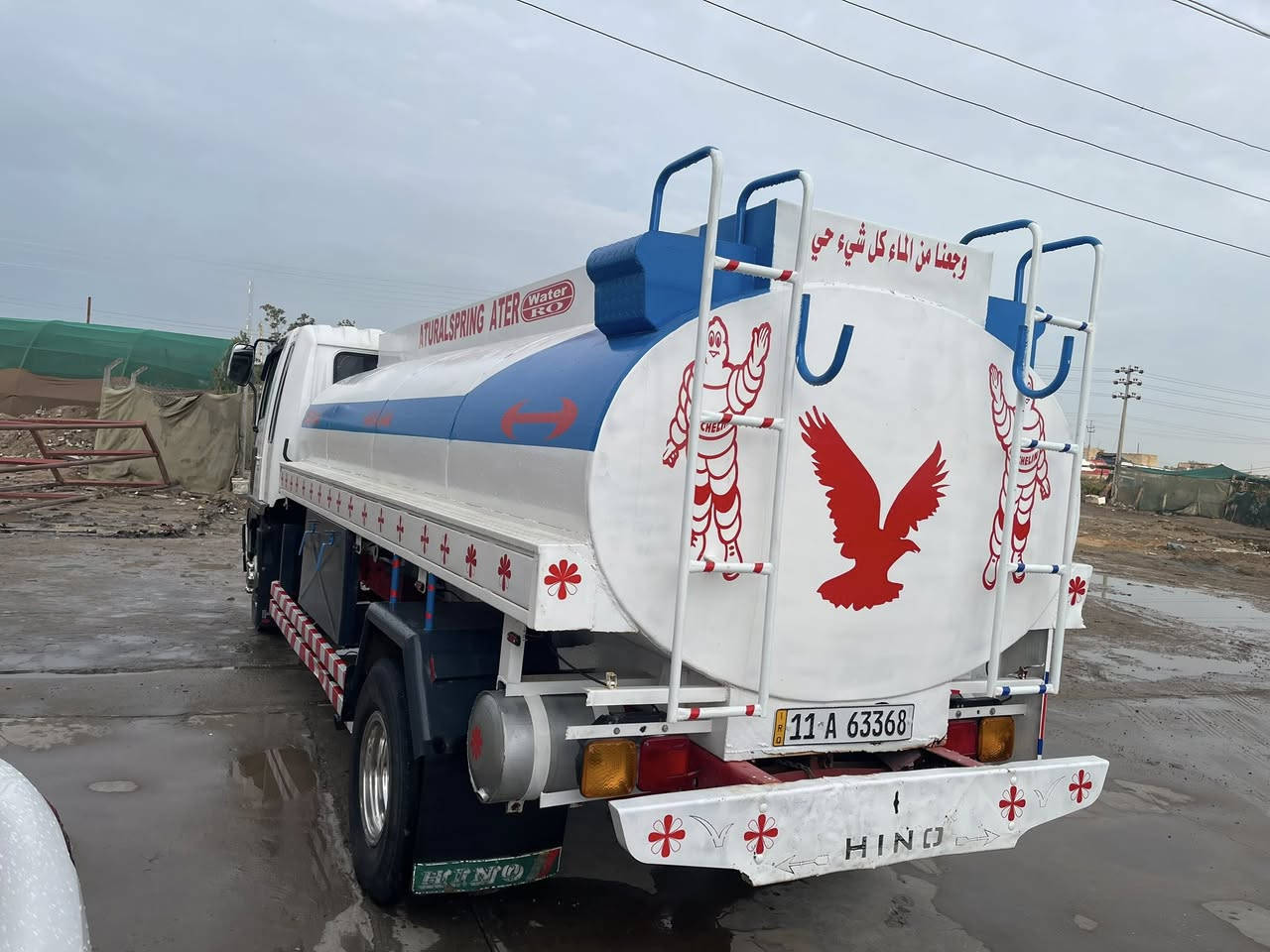 السلام عليكم انكر للبيع موديل 94 سياره 
حوضيه بالسنويه رقم انكليزي بسمي تخم تاير حداديه 
كهربائيات كله جديد. مكينه 70جديده لاتبخير ولا تنقيص 
سياره مكفوله من كلشي 
للسفسار ***********
