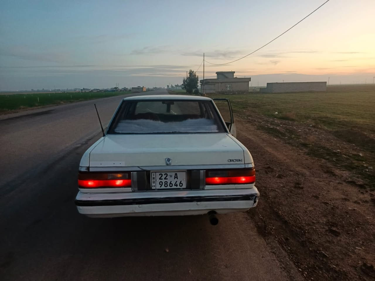 لبيع سوبر.صالون ،،،الرقم اربيل دولي اهزة جديدة ،،،السيارة جاهز من كل نواحي كير ومحرك وكسل وتيارات تدفه وتبريد،شقالات ،،،الصبق حزامد،،،جماليه كلور بس شرط التحويل ثاني يوم شرط رقم *********** سعر 55بيه مجال له طيبين
