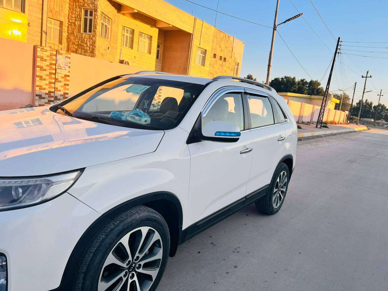 سلا عليكم
سورنتو 2013 مكفوله

  فول مواصفات  

  عده البنراما  مري شفط  اشاري با المري  بصمه

 6سلندر   رقم ديالى  سياره بسمي  تحويل مباشر

العنوان  ديالى  شهربان

السعر 180 وبيه مجال 

***********
