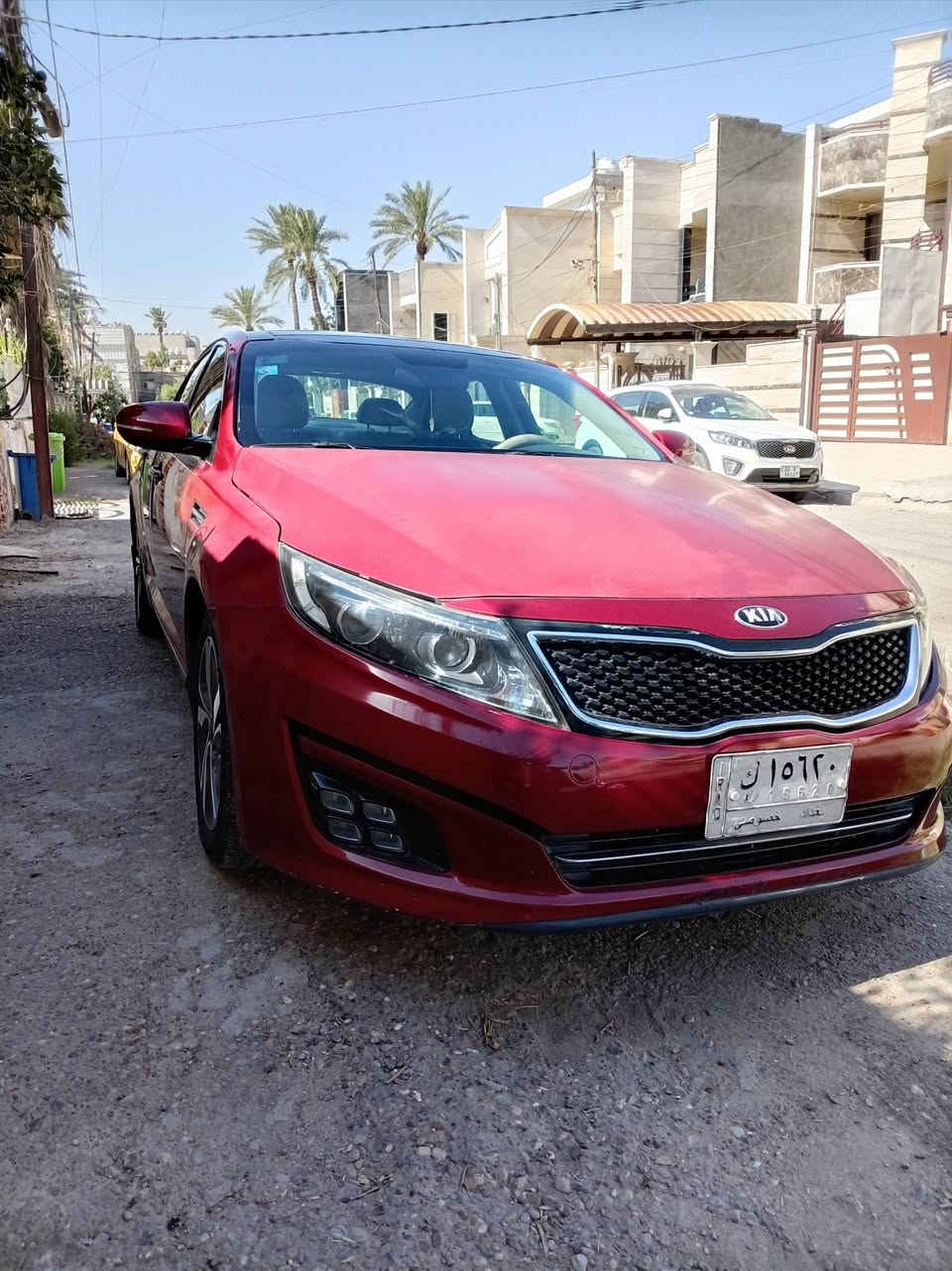 السلام عليكم اخوان للبيع اوبتيما موديل ٢٠١٢ محرك تيربو فول مواصفات گير ومحرك مكفول بانوراما
البنيد وجاملغ وباب يحتاج گلير
صورة الحادث مع الصور
السعر شده وخمس ورقات
علما ان السياره باسمي العنوان بغداد حي الجامعه 
رقم الهاتف
***********
