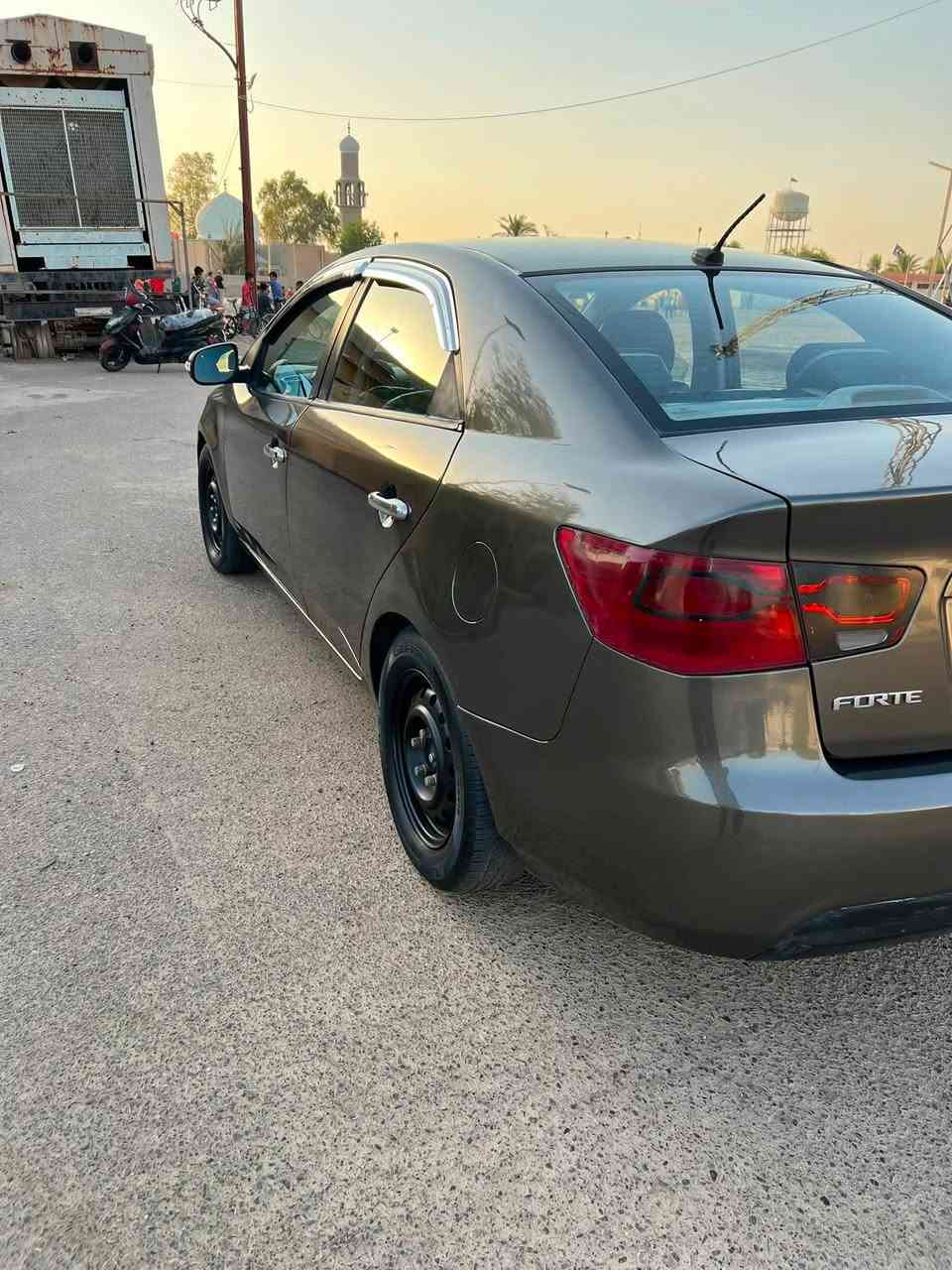 سلام عليكم فورتي 2010 وارد امريكي
مكينه 2000 دوش كير تبريد مكفولات
رقم بغداد سنويه ل 30
مصبوغه حزام اثر جراد 
حادث امريكا بابين صدر 
شواصي لغود مكفولات
السعر 86 وبيه مجال 
للاستفسار اتصال ***********
