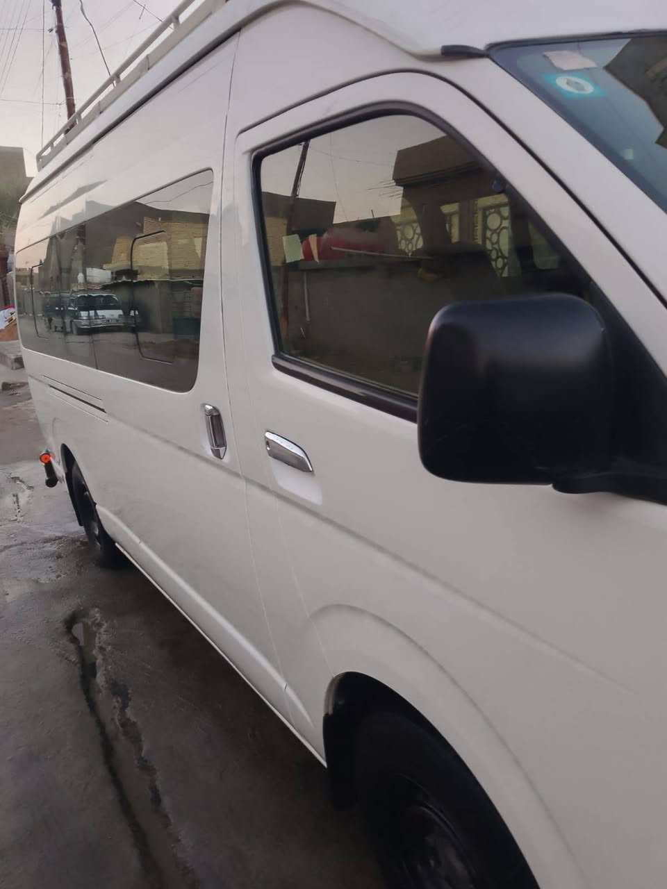 سلام عليكم هايسه للبيع موديل 2014رقم بصره سعر 265وبيه مجال
***********
***********
