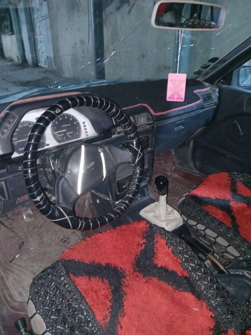 سلام عليكم لانسر قديم جاهزه لاخير بيع او مراوس ٢٢ وبيه مجال ***********
