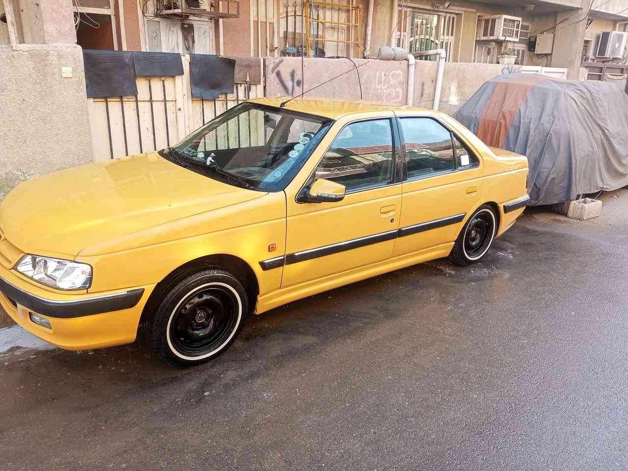 سلام عليكم بيجو بارص للبيع موديل 2015كير محرك خير من الله صدر خلفي امامي جديد تخم تايرات جديد بسمي مكان بغداد ***********
