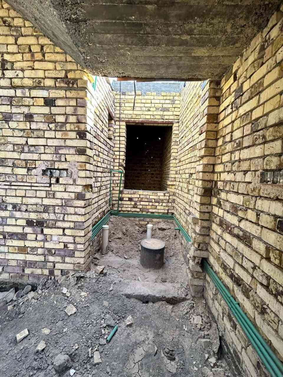 بيت للبيع كامل ماء ومجاري وكهرباء صب كونكريت عنوان الديوانية حي الجامعة نقص لبخ وسيراميك سند 25.
*********** وتساب موجود السعر 45 مليون مجال قليل
