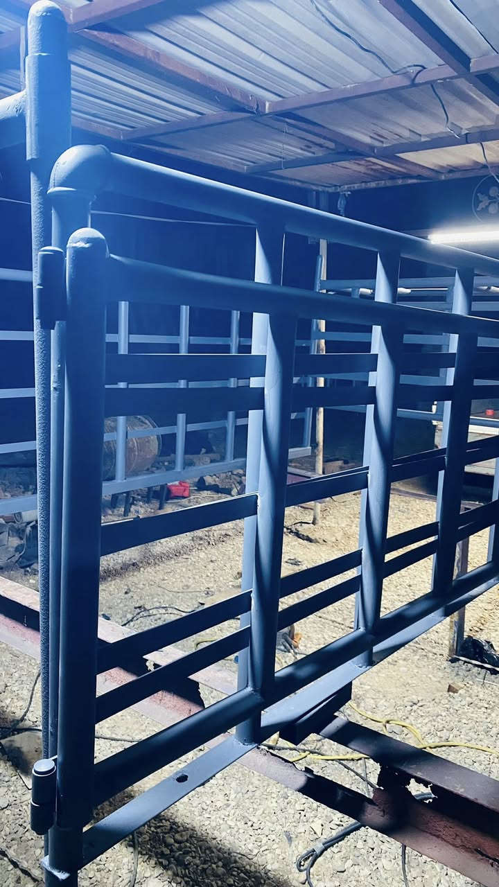 محجر نثيه جديد غير مستخدم السعر ٤٠٠ العنوان ميسان العماره ***********
