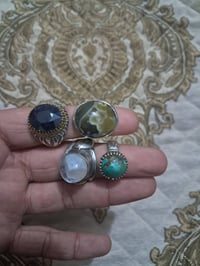 محابس قديمة • صياغة ثقيلة • ياقوت تفاحي