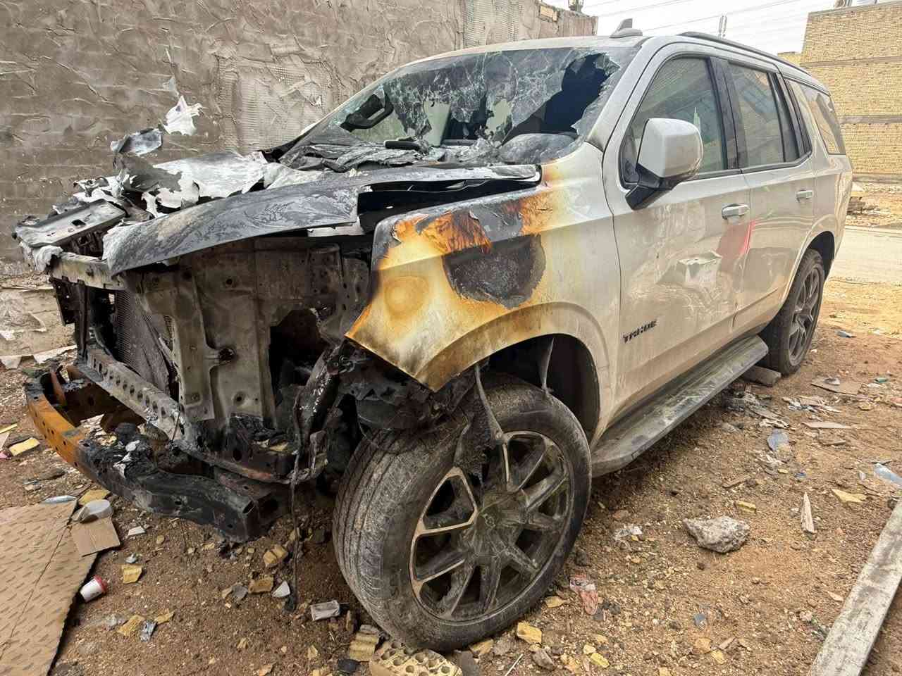 السلام عليكم
اخوان الحلال راحلكم فدوه 
هيه واكفه السياره وكبت يجفيكم الشر
الحمد لله على كل حال
الحرك صار فقط بلبجم
هيه فئه rst فول موصفات
اربع كامرات بانوراما كلشي بيه
ابيعه على وضعه
مكينته 5300
رقم بغداد بسمي
وكير ومحرك عل اكثر مابيهم شي
الي تفيده يتصل
اخوان خاص ما اجاوب الي يريده يتصل
‭***********‬
