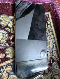 آيفون ١٦ برو ماكس • شاشة مكسورة • السيديه