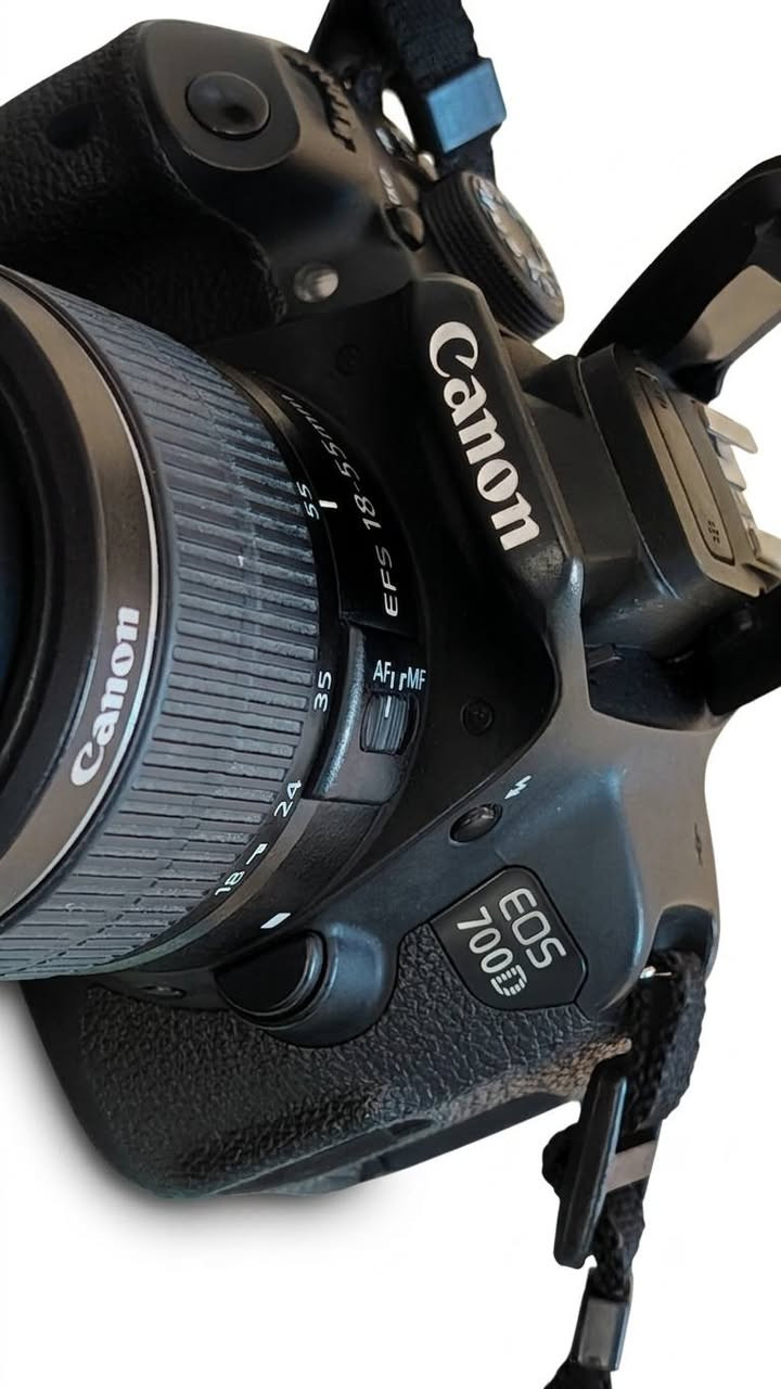 CANON EOS 700D
كامرة كانون نظيفة جدا
شاشه لمس قلاب
أغراض
شاحنه.
باتري
رام 16
عدسة 18-55 الأصلية
سعرها 450
معى توصيل


**إذا كنت صاحب هذا الإعلان وتريد حذفه لأي سبب، رجاءا أرسل رسالة إلى الدعم الفني**