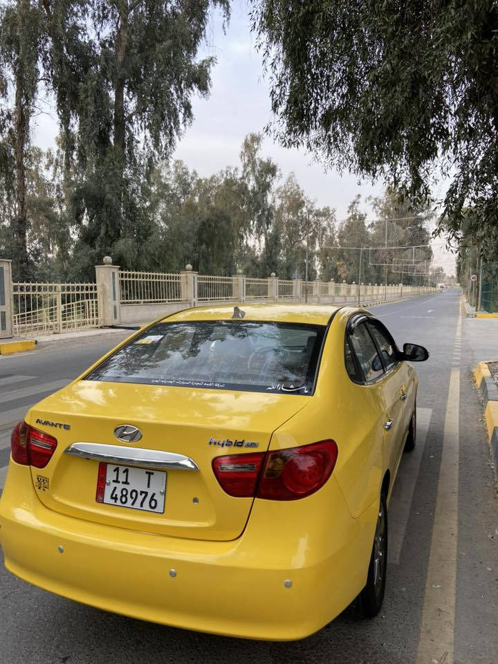 اڤانتي  للبيع رقم بغداد إنكليزي باسمي فول بس بدون فتحة وبصمة كشنات امامية  جلد وتدفئة كشنات الخلفية قلاب مري شفط طخم امامي خلفي جديد ويل كب منضومة غاز ضررها جاملغ أمامي بدون دواخل فقط تبديل للاستفسار ***********
