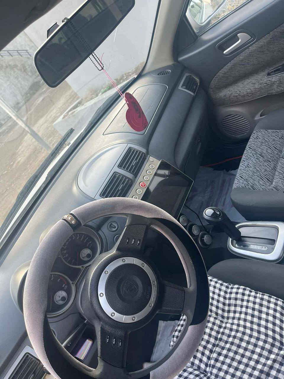 پرۆتۆن 2009 مەکینە گەورە گێڕتۆماتیک 
شاشە ئایپاد جوارجام کارەبا
 تەبرید لەسەر سویچ 
ساردو گەرمی بەشەرت
 سەنەوی تا  مانگی۱۱/۲٠۲۷تازەیە
تەقەو ڕەقەی بەشەرت 
هیچ مەسرەفێکی تێدانیە 
دەعامی بۆ دەعامی بەشەرت
 رەسمی سۆنەرم داناوە دەعمو بۆیاخی نییە 
تەنها دووپەڵە ساردی هەیە
ڕەقەمی تازەیە

سـعـر : لە کۆمێنت داوابکە ڕاستەوخۆ بۆت دێت 📥 

گێر و مەکیەنەی بەشەرت 
هیچ کێشەیەکی تێدا نییە 

ژمارەی خاوەنەکەی 
***********
