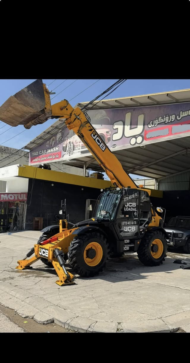 JCB/2017/14m
بسم الله رحمانه رحيم
بؤفرؤشتن
ئينجكته ر جه ك سه نته ر 
ته بريت ساردو كه رم ئه نته ر كوله ر
مه كينه كه وره سوپه ر 
ره قه م هه ولير ره قه مو سه نوي تازه يه
٤تايه ي تا زه ي ستارماكسي٢٤له ژيره 
هه موو گياني به شه رت ده سكاري هيج شوينكي نه كراوه
بوزانياري زياتر***********

