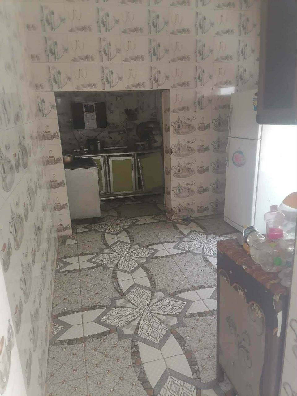 سلام عليكم  بسبب الوعود الكاذابه عندي كاع مساحه 650بيه بيت +مشتمل لبيوت كاملات مكان بلعلاك بنزلت سيد كاظم ناجي العلاك  يوجد مدرسة متوسط وابتديه تبليط بلباب تبعد عن شارع العام 500متر استفسار عله رقم ***********
