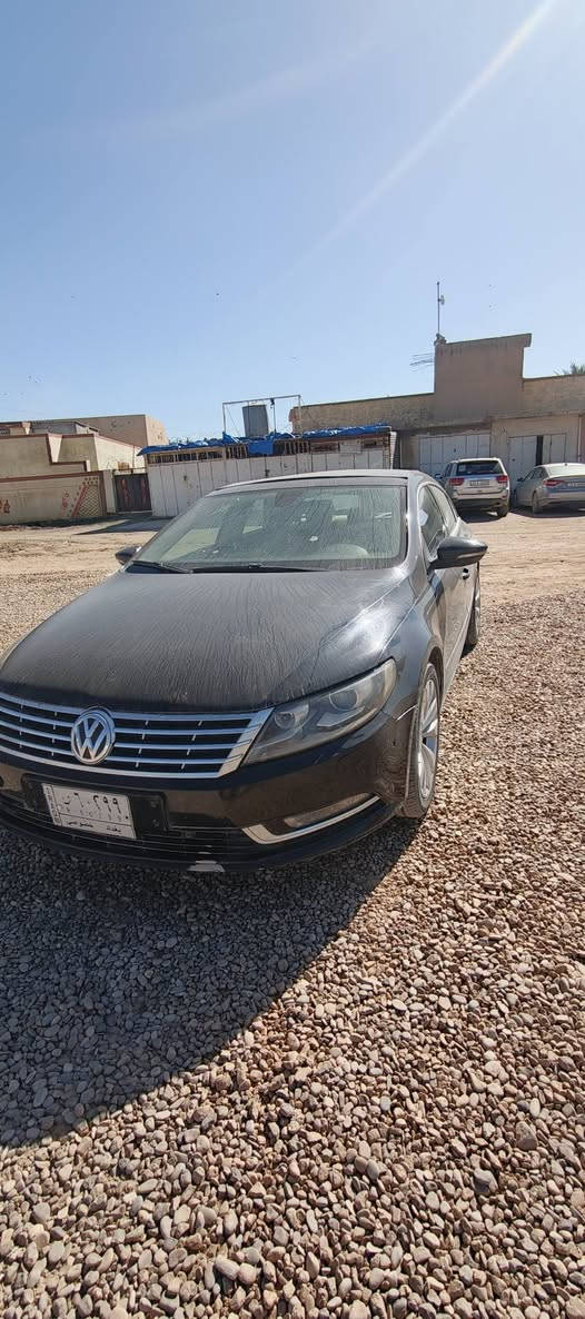 السلام عليكم
باسات سي سي  2013(بغداد) المدائن
خليجي مصبوغه عام بيهه ضربه بالعراق جاملغ الخلفي 
$68....***********
