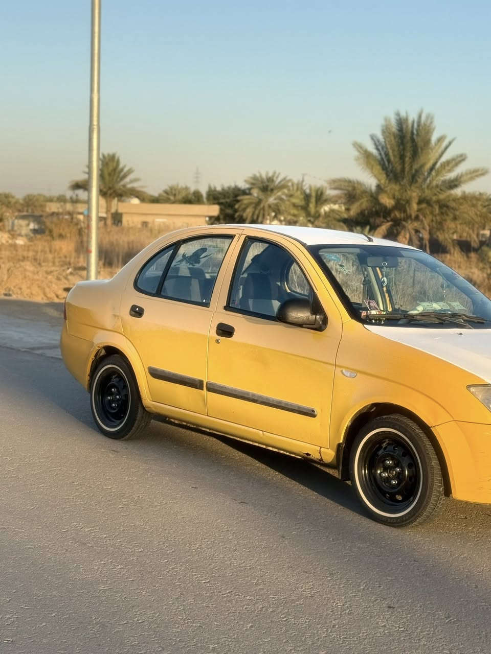 سلام عليكم طيبة موديل ٢٠١٥ سيارة مكفولة من ضربة وصبغ سيارة نضيفة تخم تايرات كهربائيات كلهة شغالة مصفرة هيئة وغرامات صدر حدادية خير من الله تحويل ثاني يوم متوازي علة بيعتها مكان السيارة بغداد الدورة السعر 42 وبيهة مجال ***********
