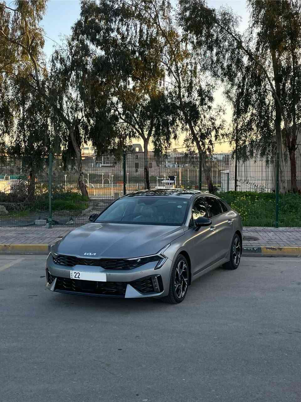 للبيع K5 موديل 2025
Gt-line
رقم اربيل كامل
محرك 2500
ماشية 5 ميل فقط

المواصفات :-
تو ويل
داخل احمر
حساس امامي وخلفي
بانوراما
شحن لاسلكي
كشنات هيتر
سستم صوت boss
قيادة ذاتية
رادارات امامية
رادارات خلفية
شاشة متصلة كيج الكتروني
صندوق ذكي
تشغيل عن بعد
اوتو هولد

الضرر :-
جاملغ يمين فقط
بدون دواخل وبدون ايرباك

اتصال ***********
واتساب ***********
