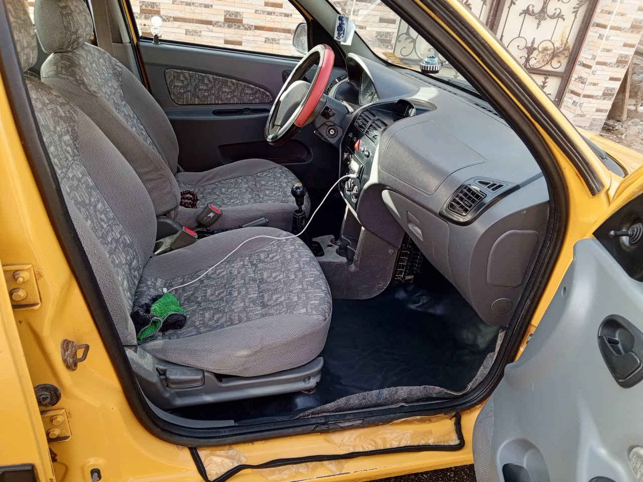 سلام عليكم طيبه 2016 مكفوله من ضربه وتبديل مصفره هيئه وغرامات الرقم نكليزي السنويه لغايه سنه 2030 مكينه بيهه فقط بخار والكير بس الأول يفلط بقيه النمر مابيهن شي تبريد وكهربائات كلهن شغالات تخم تاير سياره جاهزه من كلشي * الحداديه جديده السعر 38 وبيهه مجال 
***********
