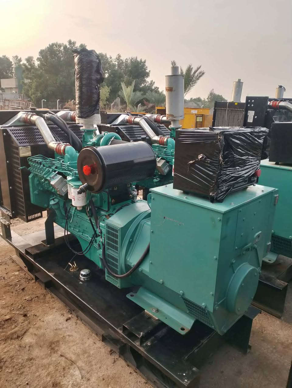 سلام عليكم وصلاتنه وجبه موالدات كمنزات زيرو ما مشتغل احجم من 100الاحد 400مكان بغداد رقم ***********
