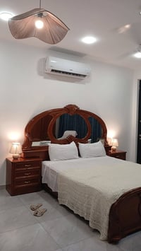 غرفة نوم • صاج • ما بيه كسر