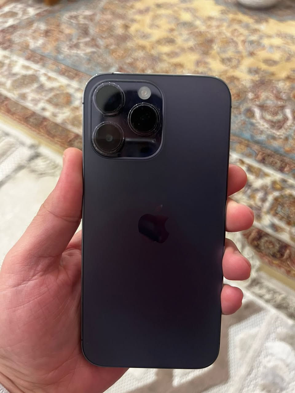 ايفون 14 بروماكس للبيع 
ذاكرة 256
الجهاز نظيف جدآ بدون اي شخط ولا تصليح
كامل مع ملحقاتة 
نسبة البطارية 81 
دبل سيم كارد
السعر 800
غير متواجد على الفيس 
***********
