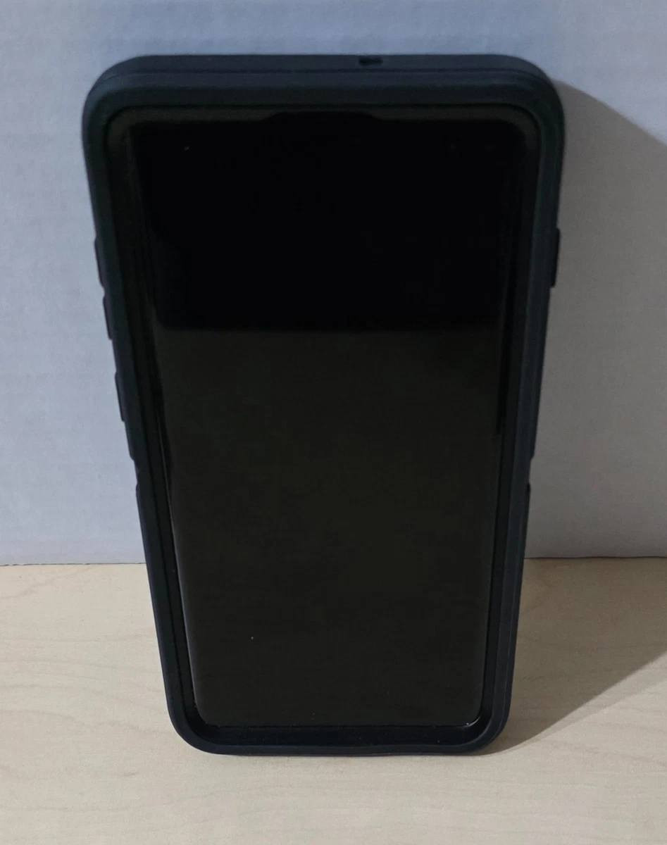 السلام عليكم سامسونك 
S10+ 128gb 
دبل سيم كارت
 يتقبل رام الحد 1000 كيكا
جهاز نظيف نظافه فول مثل ما موضح بلصور 
مكاني بغداد البياع 
السعر 300 الف
***********
***********
متوفر واتساب
