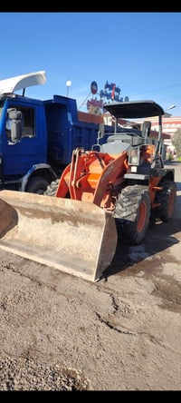 شفل هيتاشي 80 للبيع 07503601605