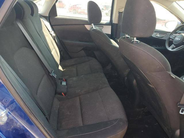 كيا فورتي واصل سفان مصلح وجاهز سعر 100 بدون تصليح واصل للامارات على وضعها 85.   ***********.   موديل 2024
